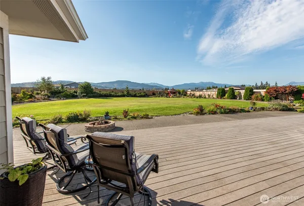 $925,000 | 920 North Gierin Creek Lane, Sequim, WA 98382