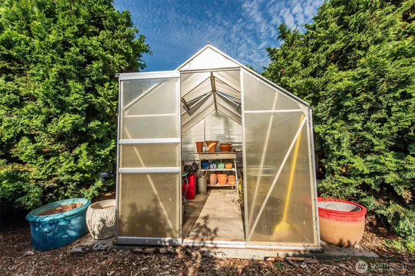 $925,000 | 920 North Gierin Creek Lane, Sequim, WA 98382