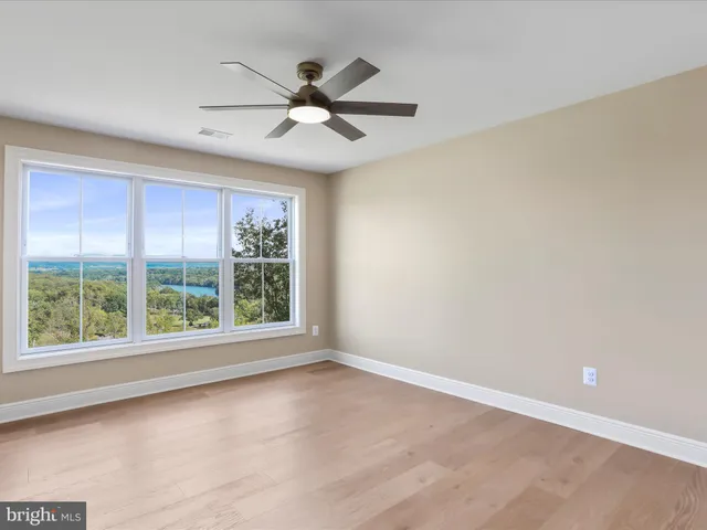 $1,350,000 | 265 Haventree Terrace, Falling Waters, WV 25419