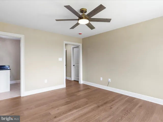 $1,350,000 | 265 Haventree Terrace, Falling Waters, WV 25419