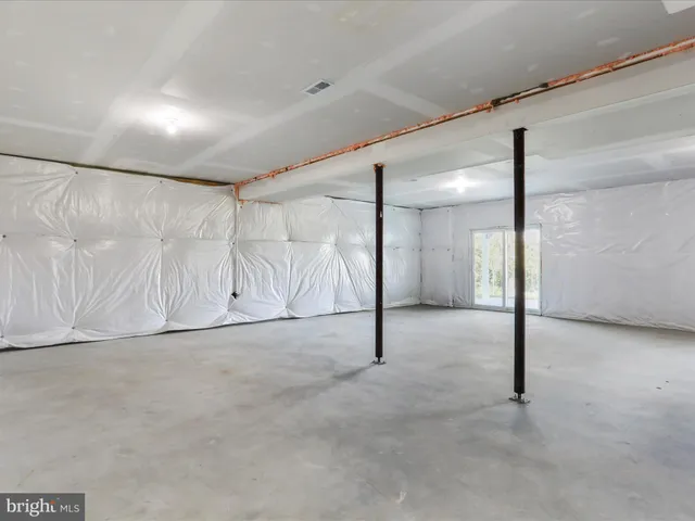 $1,350,000 | 265 Haventree Terrace, Falling Waters, WV 25419