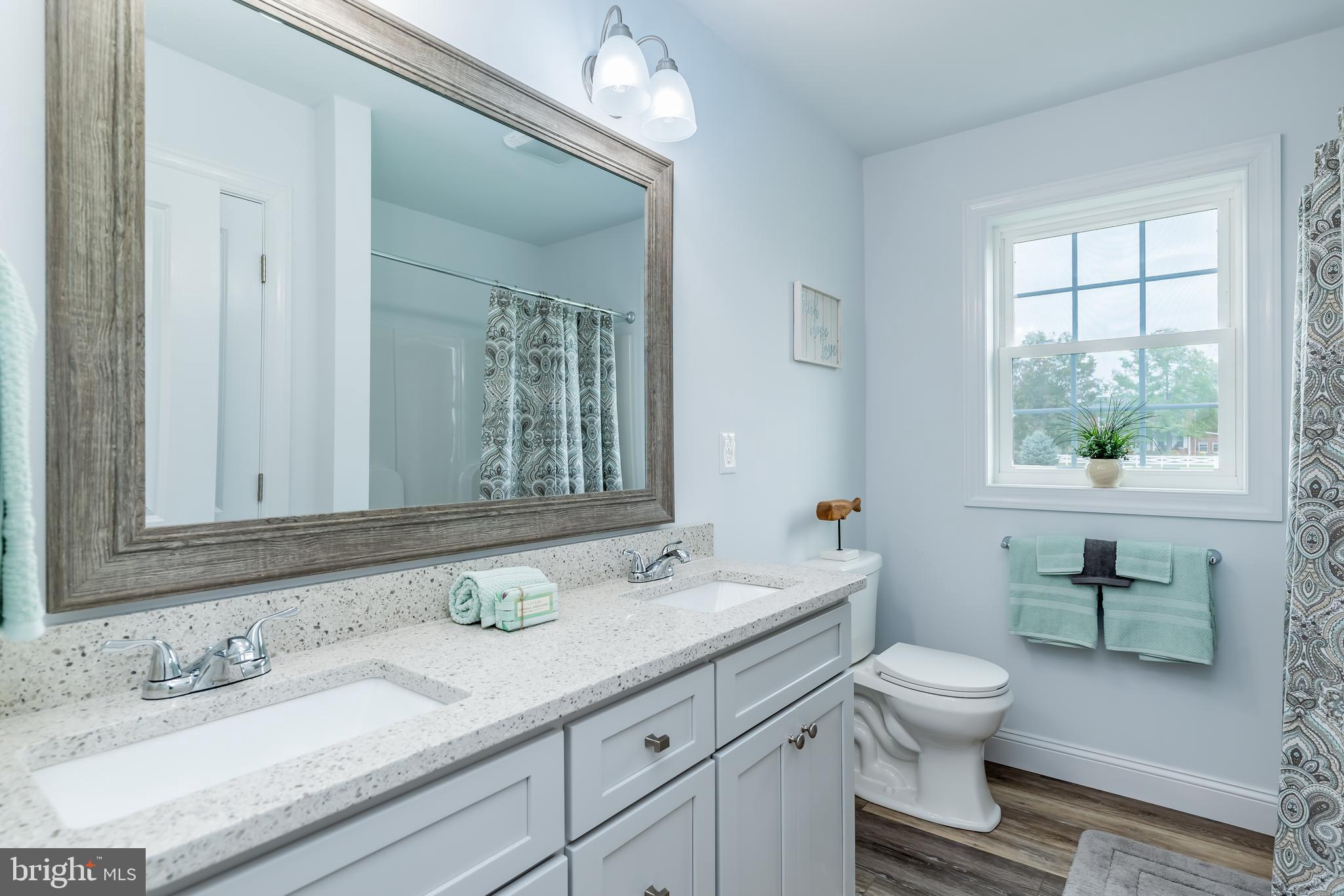 165 Kerrs Road Carlisle, PA 17015 - Photo 21 of 42 2nd full bath with tub/shower and linen closet
