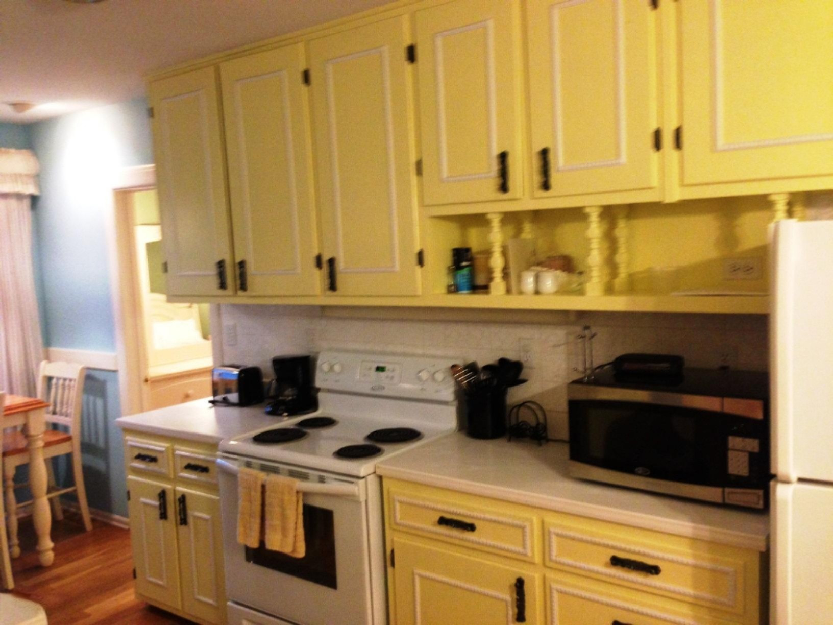 15437 Lakeshore Road Lakeside, MI 49116 - Photo 8 of 10 WWC Kitchen 3-1