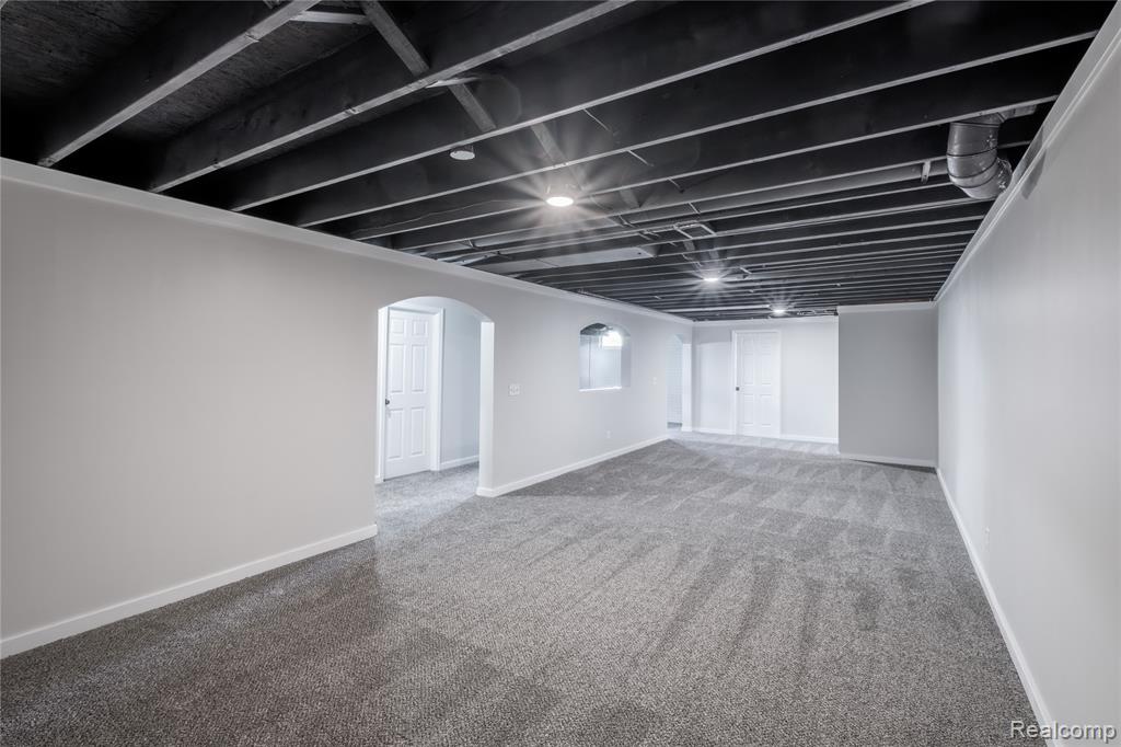 3104 Baldwin Road Grand Blanc, MI 48439 - Photo 18 of 38 Gallery Image 18