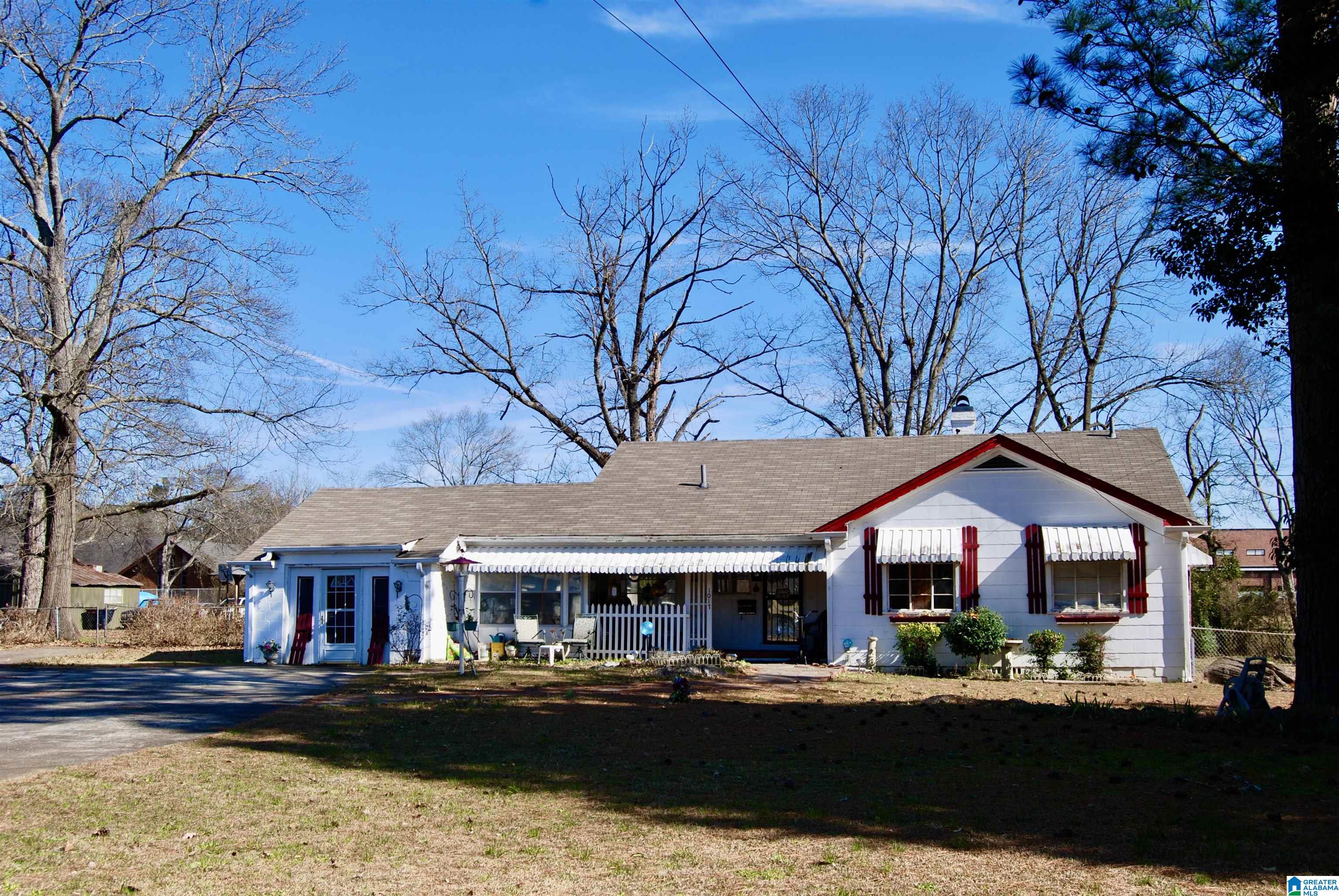 1017 Pineview Road Birmingham, AL 35228 - Photo 1 of 45