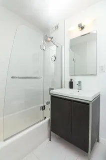 $425,000 | 330 West Diversey Parkway, Unit 1908, Chicago, IL 60657