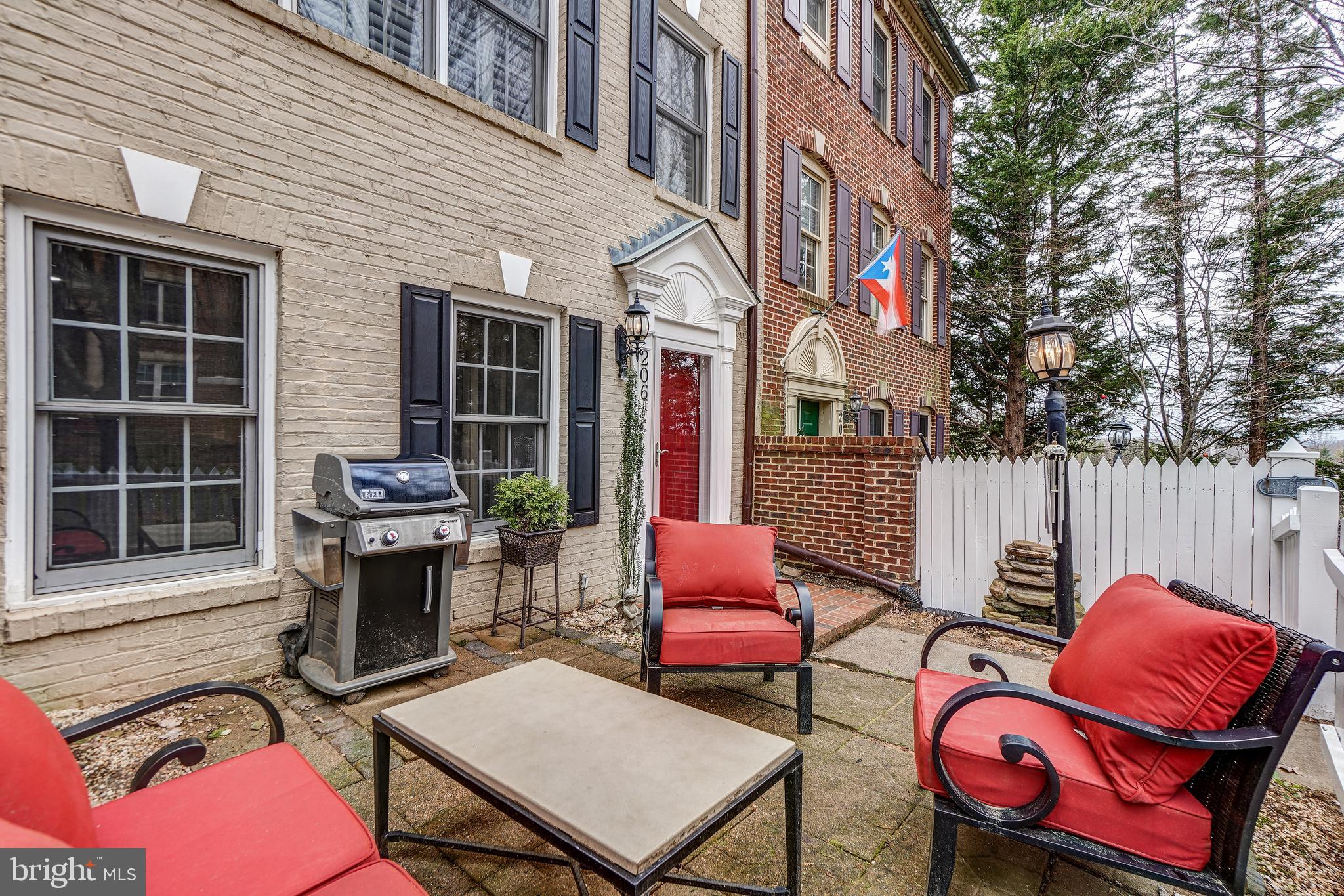 206 Ridgepoint Place Gaithersburg, MD 20878 - Photo 2 of 35 Gallery Image 2