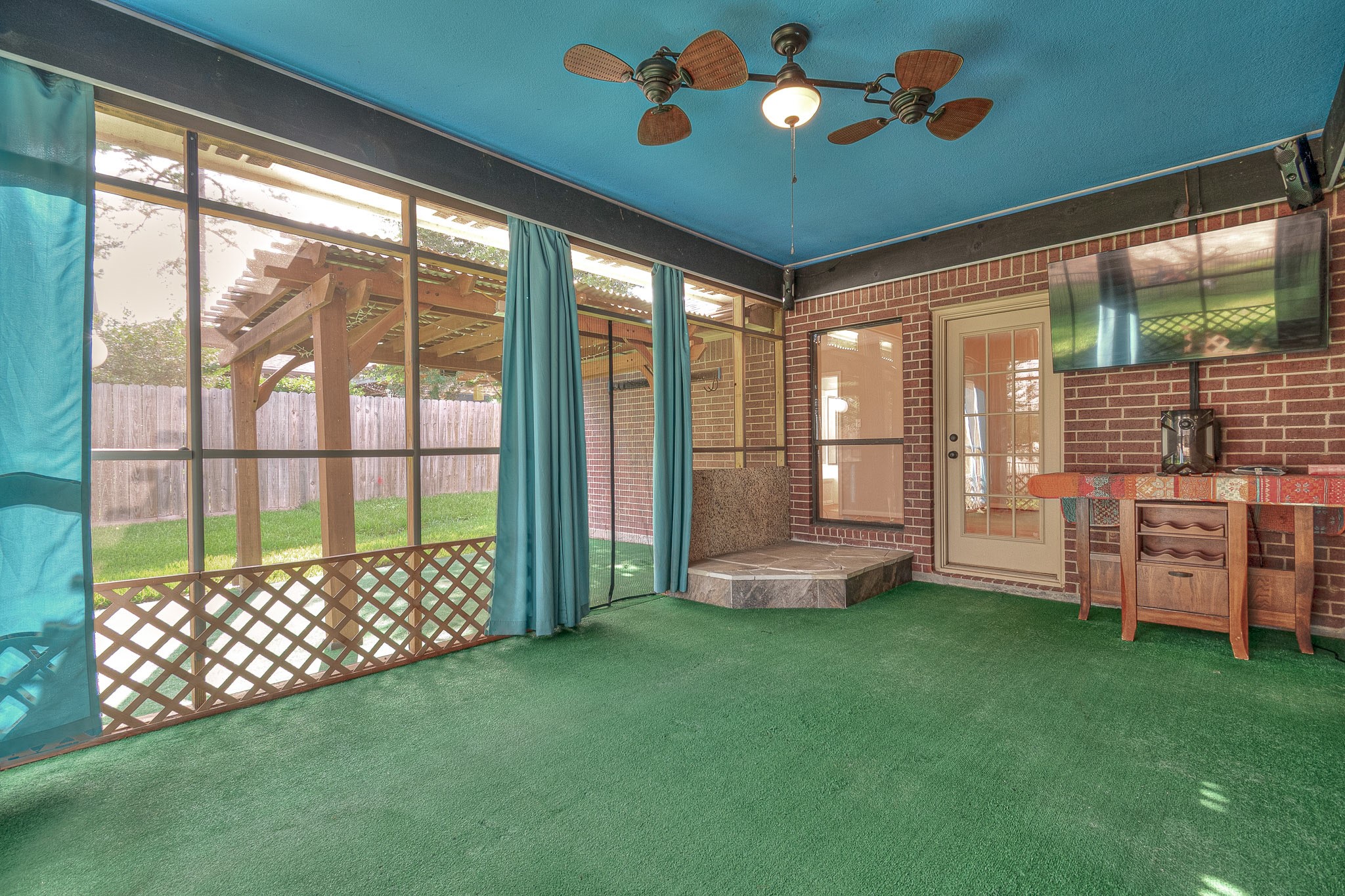 12557 Marina Loop Willis, TX 77318 - Photo 20 of 36 Screened in porch