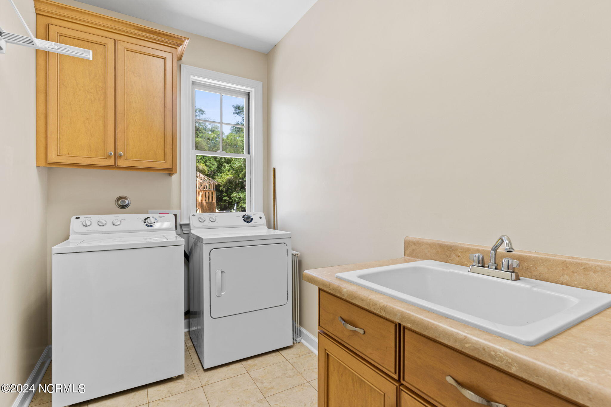 2137 Lands End Way Supply, NC 28462 - Photo 35 of 57 Laundry.