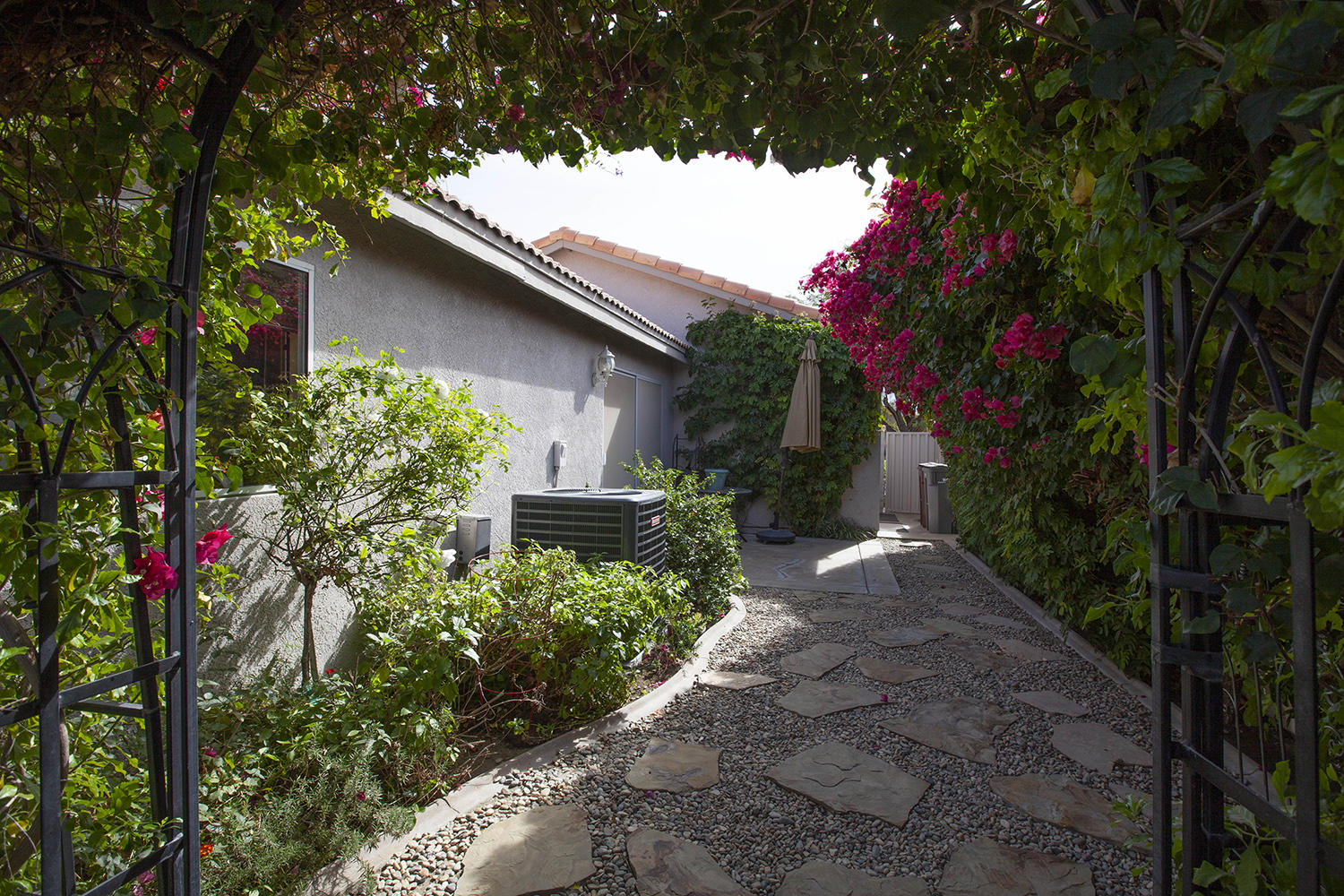 230 Strada Nova Palm Desert, CA 92260 - Photo 31 of 31 _MG_1524