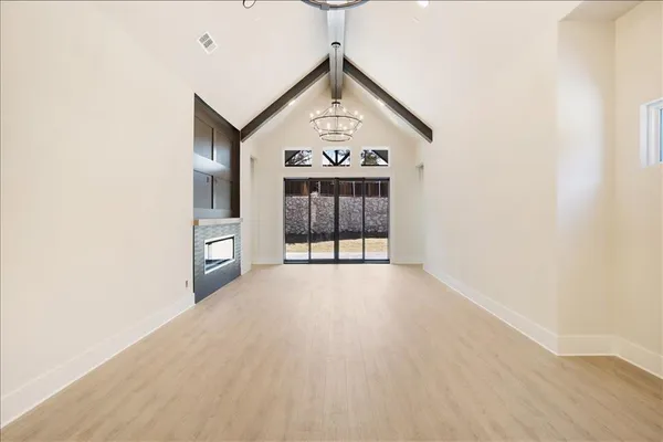 $549,900 | 9 Greenway Bend, Pottsboro, TX 75076