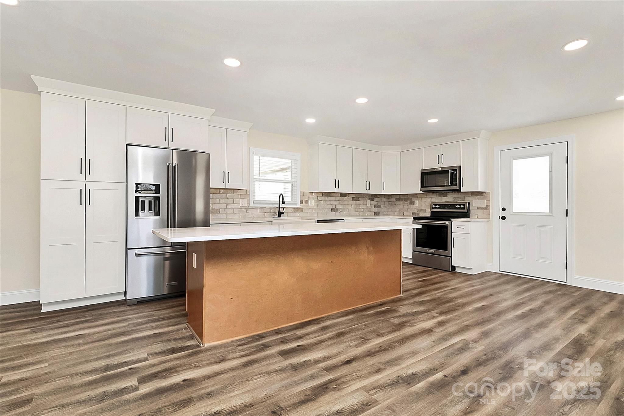 2159 Greenleaf Road Clover, SC 29710 - Photo 11 of 46