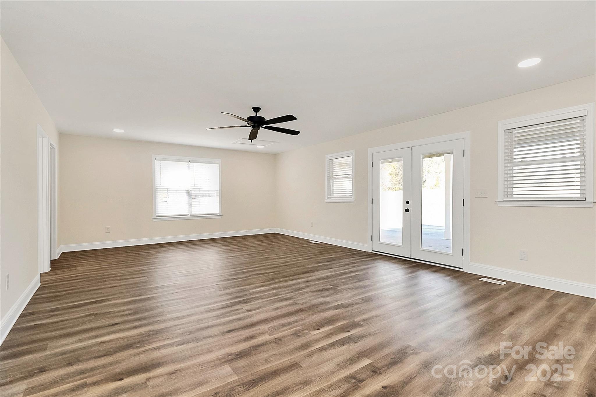 2159 Greenleaf Road Clover, SC 29710 - Photo 18 of 46