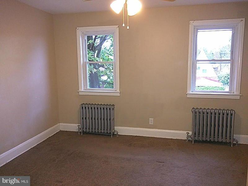 3903 Woodridge Road Baltimore, MD 21229 - Photo 20 of 27 Bedroom