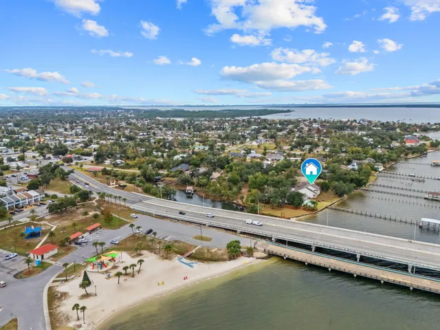 $1,175,000 | 101 Harbour Pointe Drive, Lynn Haven, FL 32444