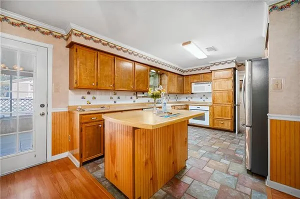 $329,900 | 5481 Hwy 107 Pineville La, Pineville, LA 71360