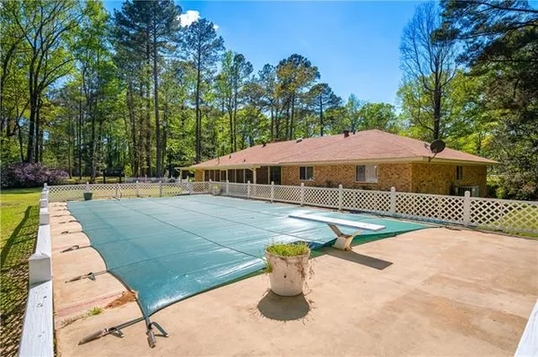 $329,900 | 5481 Hwy 107 Pineville La, Pineville, LA 71360