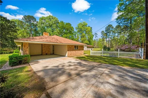 $329,900 | 5481 Hwy 107 Pineville La, Pineville, LA 71360