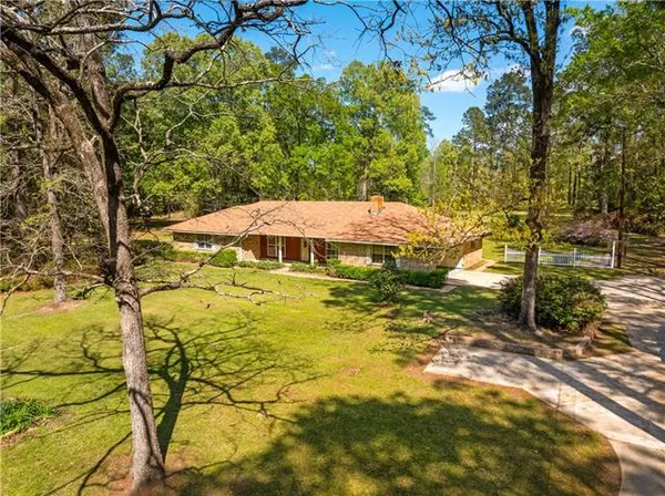 $329,900 | 5481 Hwy 107 Pineville La, Pineville, LA 71360