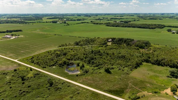 $549,900 | 69311 280th Avenue, Kasson, MN 55944