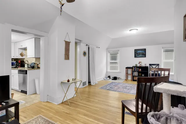 $525,000 | 3217 Dupont Avenue South, Minneapolis, MN 55408