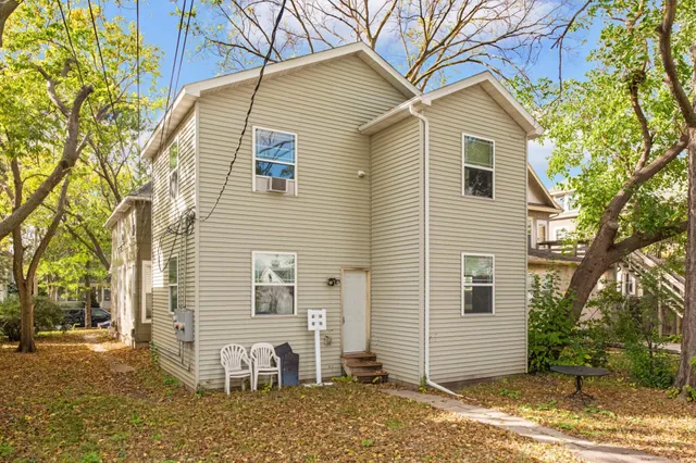 $525,000 | 3217 Dupont Avenue South, Minneapolis, MN 55408