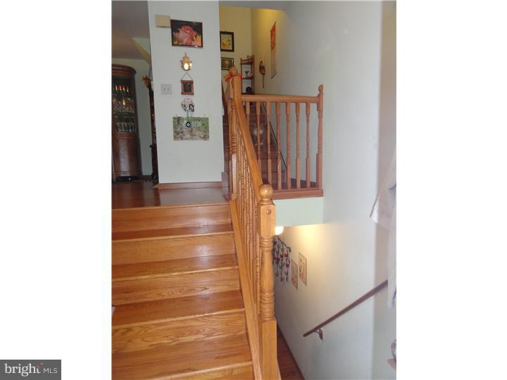 9335 Neil Road, Unit B Philadelphia, PA 19115 - Photo 3 of 18 Gallery Image 3