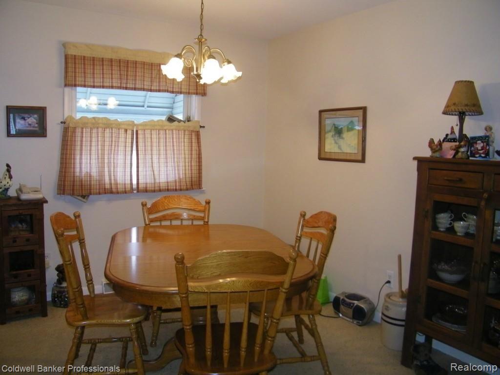 2557 North Lapeer Road Lapeer, MI 48446 - Photo 12 of 33 100_0168.jpg
