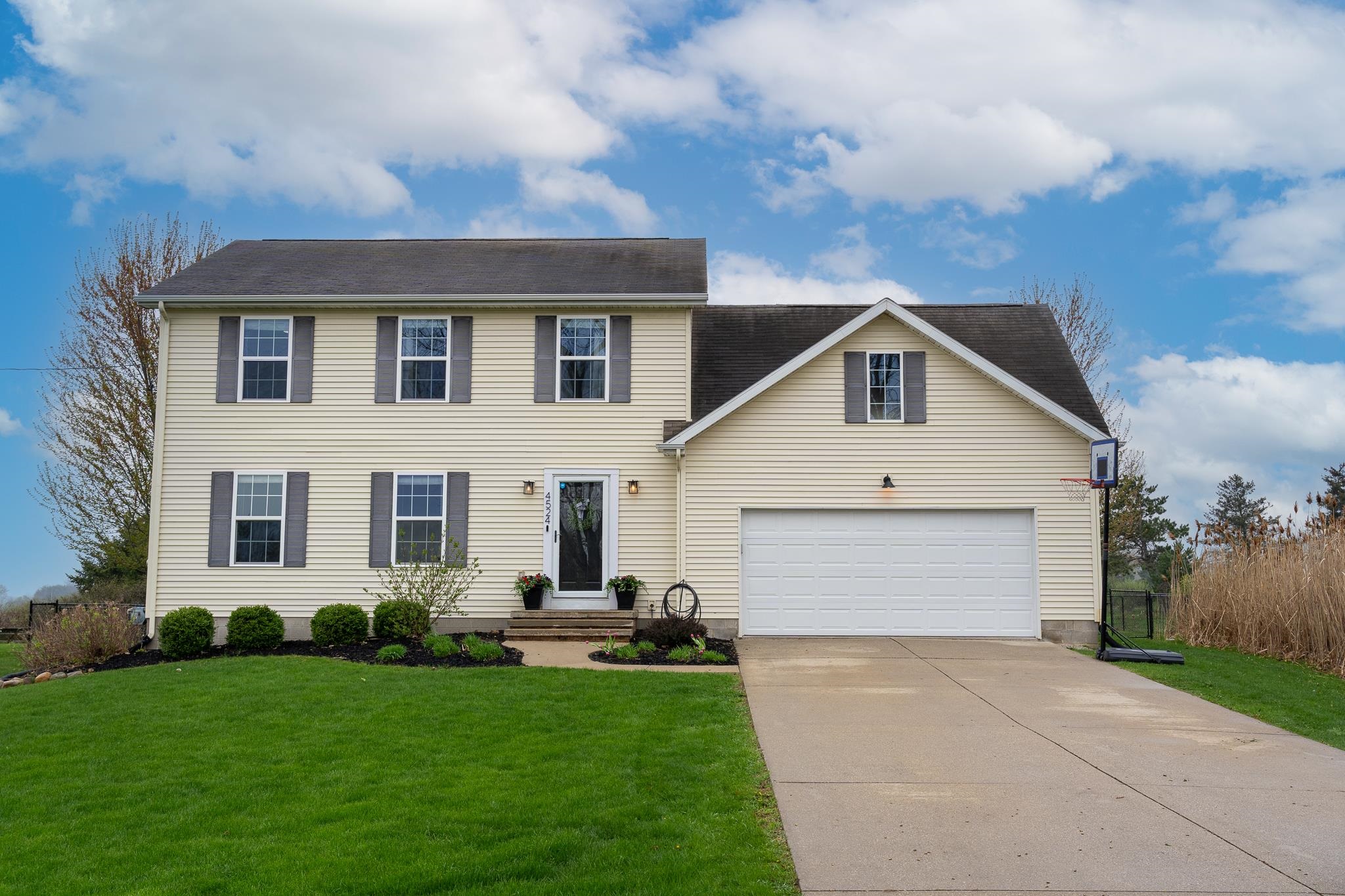 4524 East Millbrook Road Mount Pleasant, MI 48858 - Photo 1 of 31