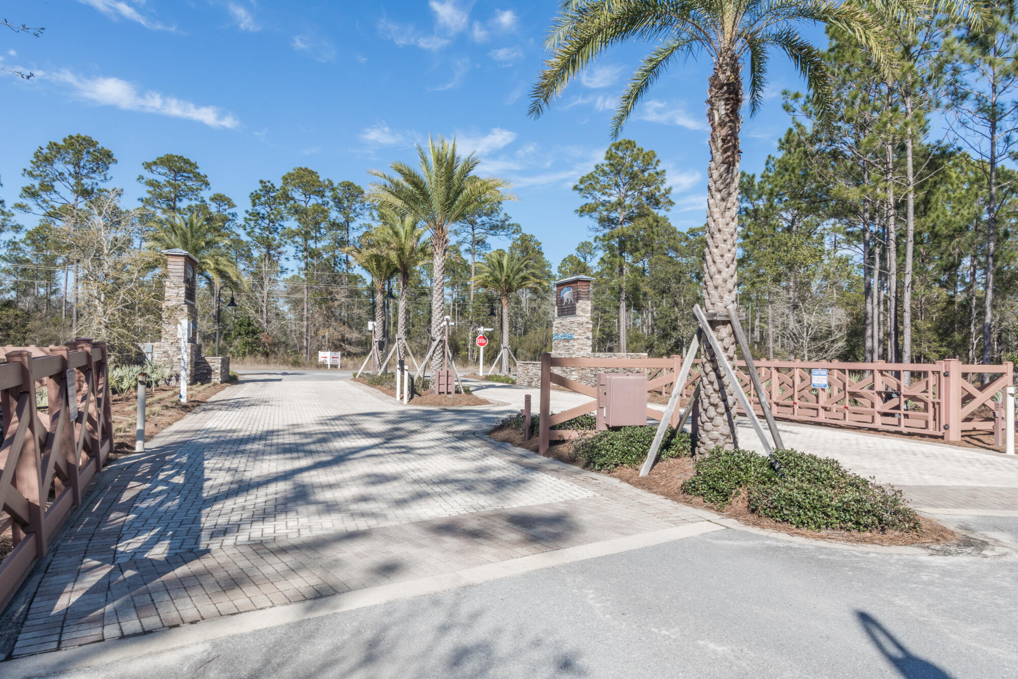 190 Bear Creek Boulevard Freeport, FL 32439 - Photo 13 of 85 a view of a park with bench and trees