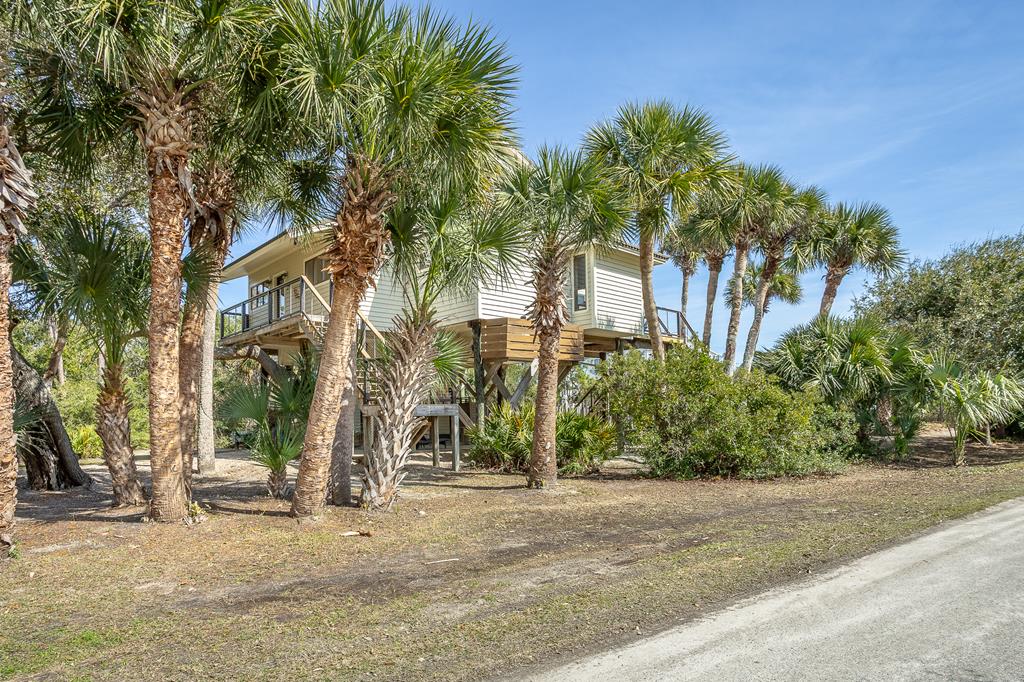 1900 Coral Reef Road St. George Island, FL 32328 - Photo 5 of 38