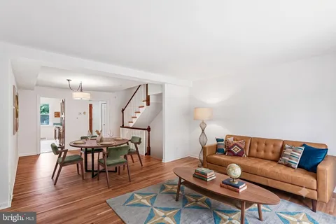 $879,900 | 712 6th Street Southwest, Washington, DC 20024