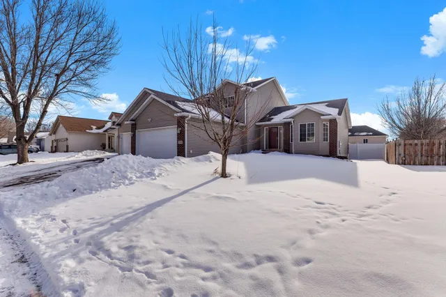 $449,000 | 2918 Crescent Ridge Trail, St. Cloud, MN 56301