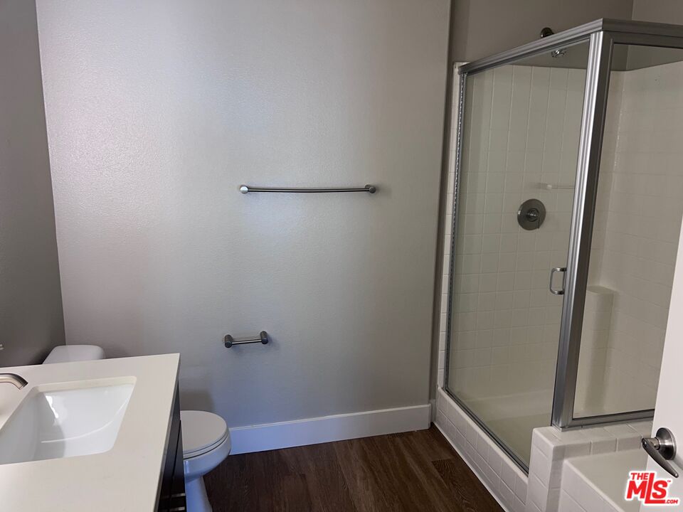 1040 Glendon Avenue, Unit 4145 Los Angeles, CA 90024 - Photo 11 of 36