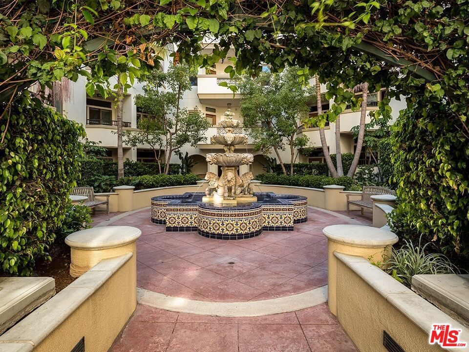 1040 Glendon Avenue, Unit 4145 Los Angeles, CA 90024 - Photo 21 of 36