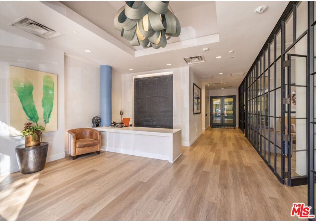 1040 Glendon Avenue, Unit 4145 Los Angeles, CA 90024 - Photo 28 of 36