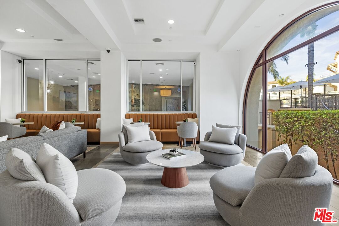 1040 Glendon Avenue, Unit 4145 Los Angeles, CA 90024 - Photo 32 of 36