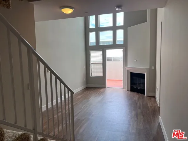 $6,995 | 1040 Glendon Avenue, Unit 4145, Los Angeles, CA 90024