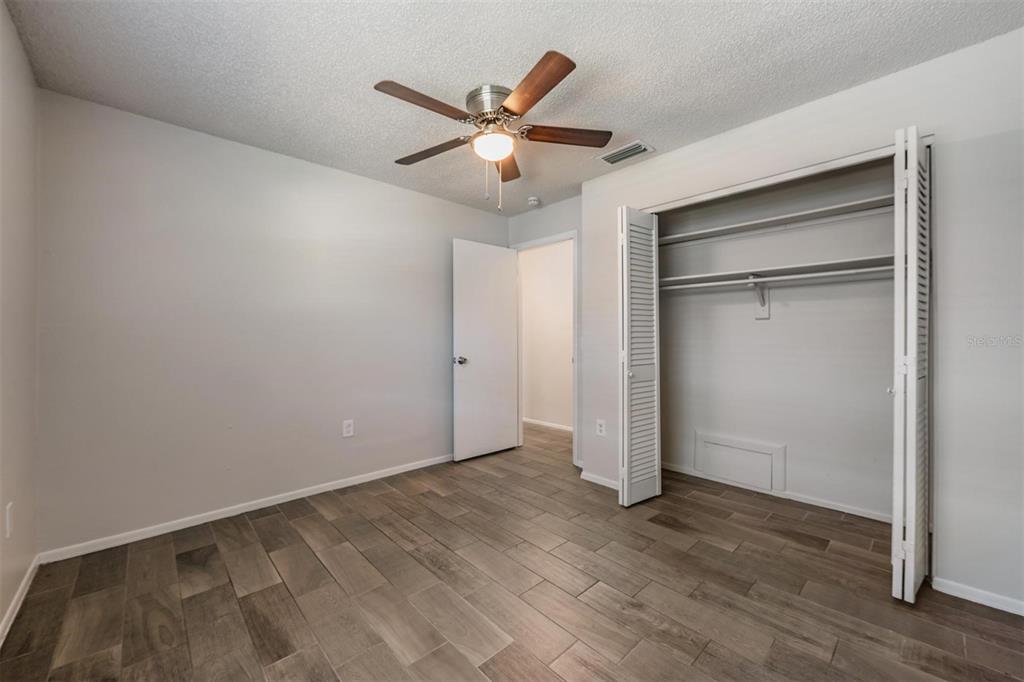 1124 Danny Drive Sarasota, FL 34243 - Photo 26 of 45