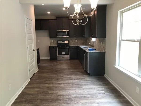 $2,190 | 213 Creek View Place, Canton, GA 30114