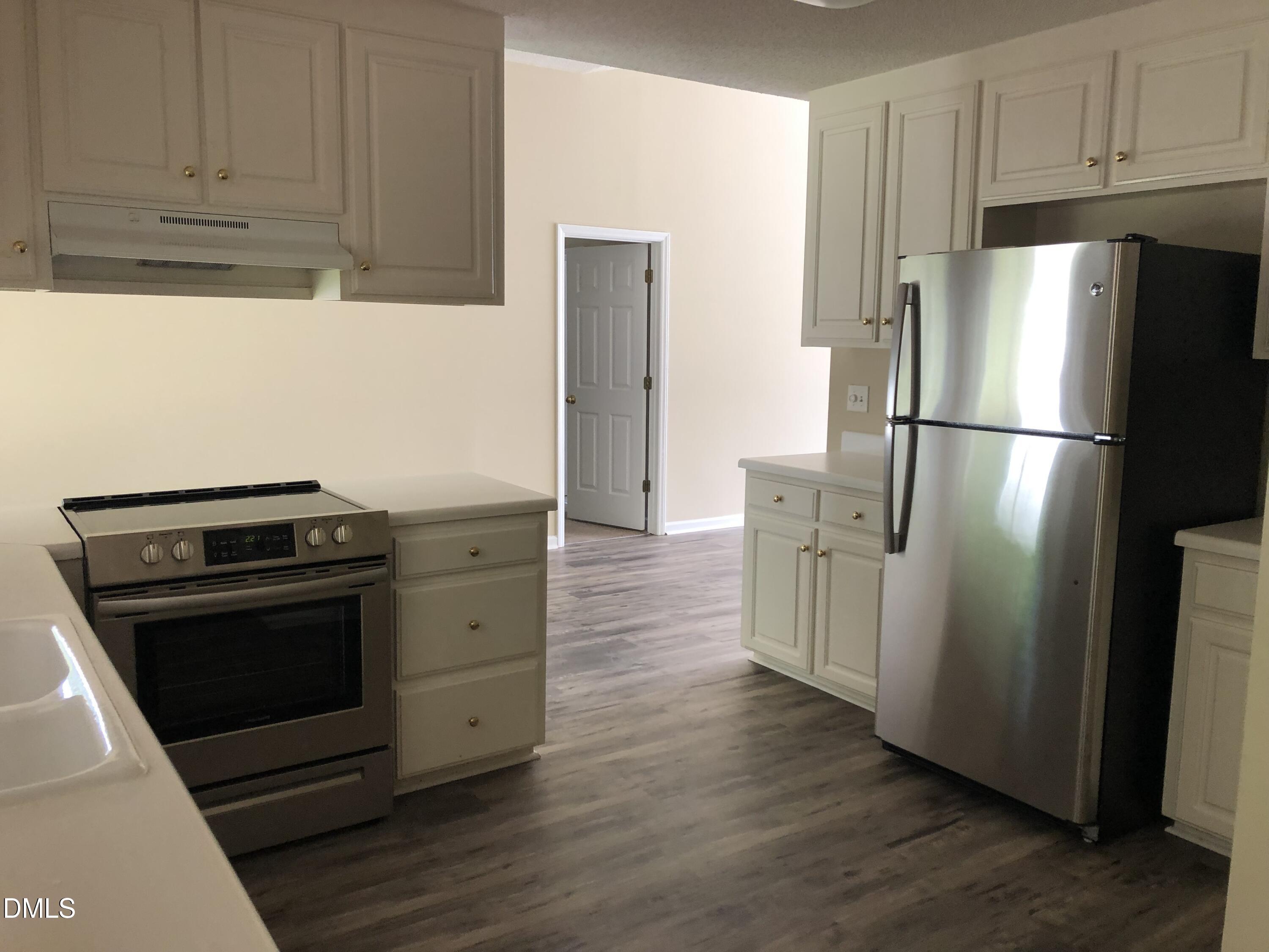 8020 Finland Drive Raleigh, NC 27612 - Photo 6 of 12 IMG_2231