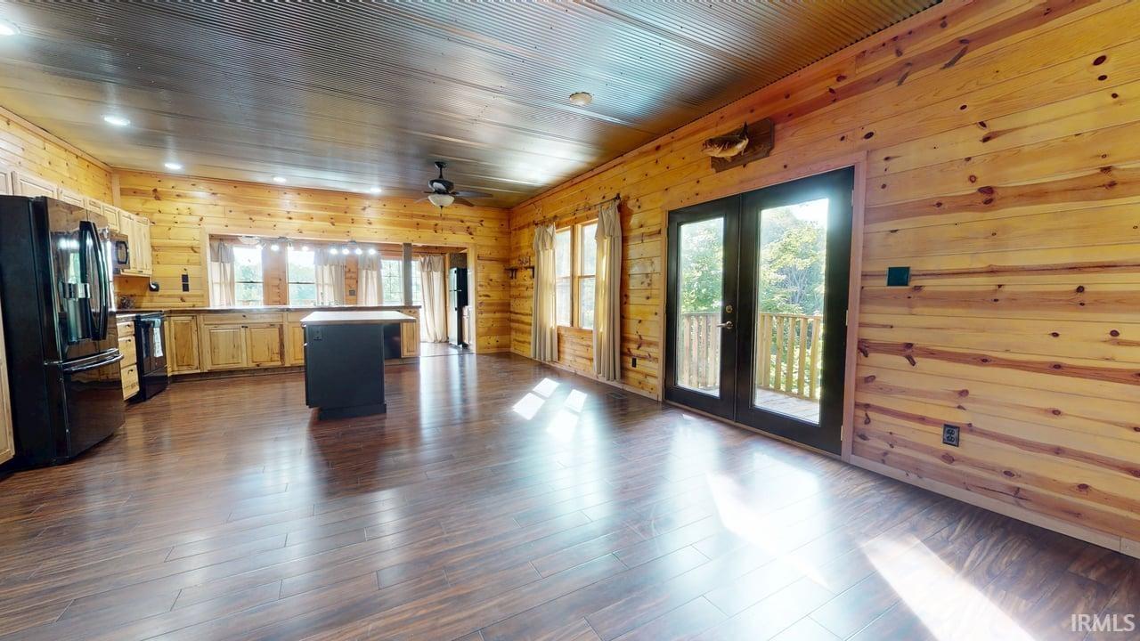 8774 Lake Road Jasonville, IN 47438 - Photo 15 of 46