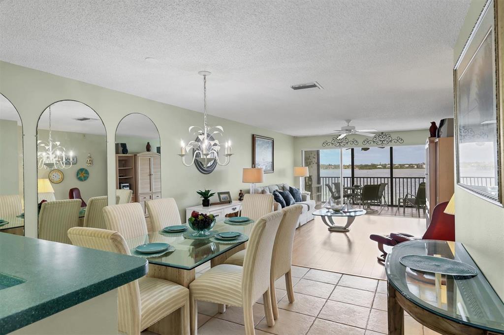 9011 Midnight Pass Road, Unit 426 Sarasota, FL 34242 - Photo 20 of 54