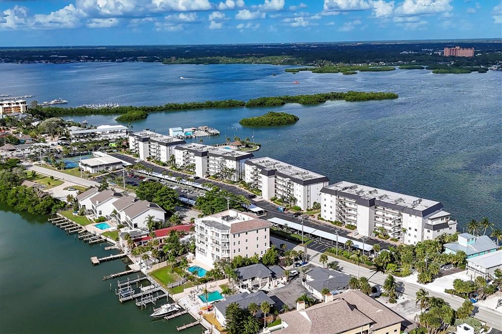 9011 Midnight Pass Road, Unit 426 Sarasota, FL 34242 - Photo 3 of 53