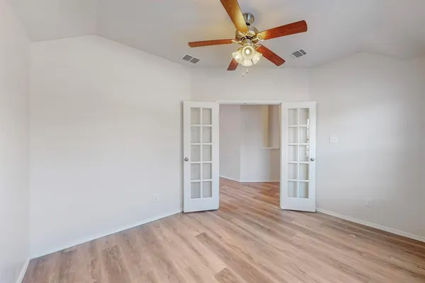 $2,550 | 4728 Meadow Green Trail, Fort Worth, TX 76244