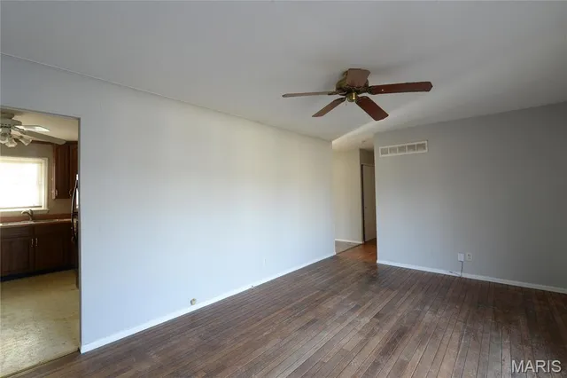 $2,500 | 1835 Ardmore Drive, Florissant, MO 63033