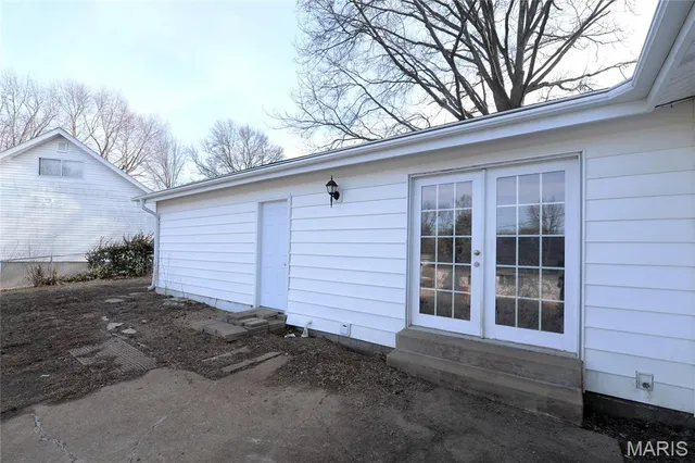 $2,500 | 1835 Ardmore Drive, Florissant, MO 63033