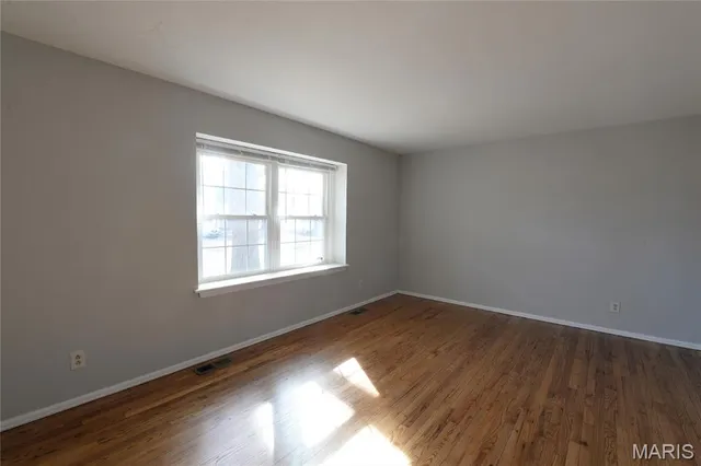 $2,500 | 1835 Ardmore Drive, Florissant, MO 63033