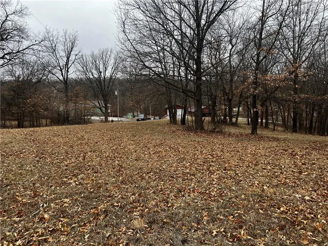 $25,500 | Lot 1086 Lake Viking Terrace, Gallatin, MO 64640