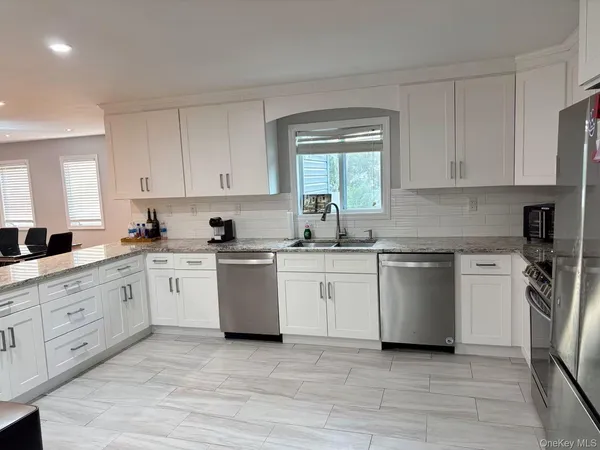 $1,299,000 | 1136 West Broadway, Hewlett, NY 11557